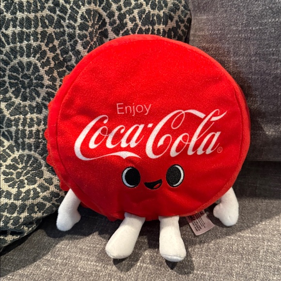 Coca-Cola Red Smiling Plush - Picture 1 of 2